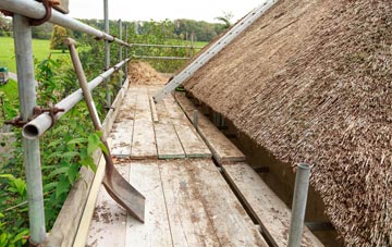 advantages of Collingbourne Kingston thatch roofing